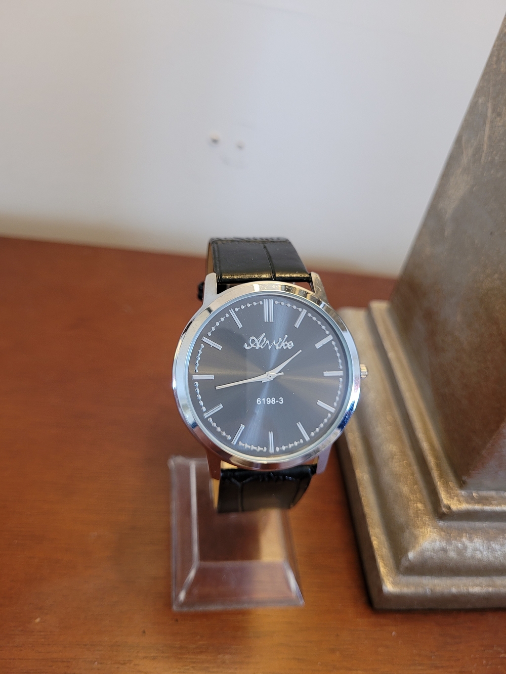 Brand New Grey Arvike Quartz Men's Watch